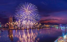 Ibiza Riverfront Da Nang Hotel Powered By Aston