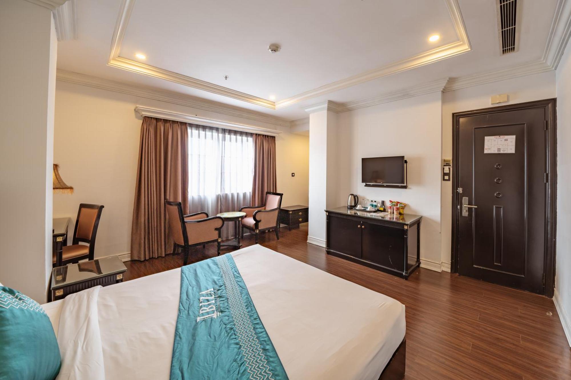 Ibiza Riverfront Da Nang Hotel Powered By Aston Zewnętrze zdjęcie